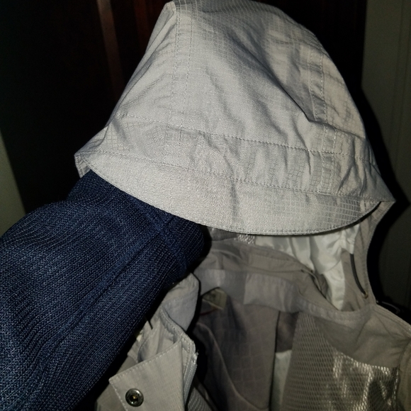 Alpine Insulated Jacket - Picture 12 of 16